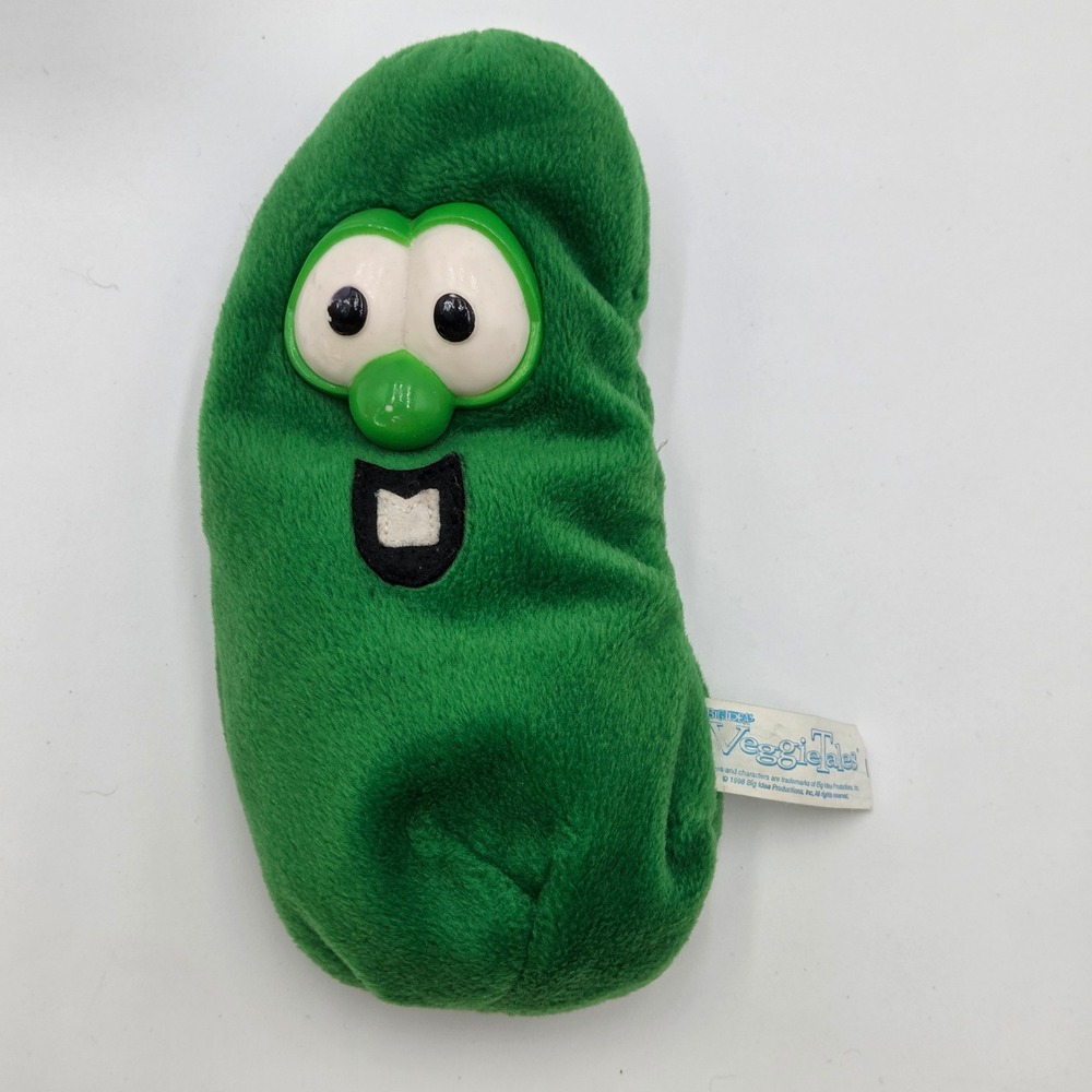 Vintage 1998 VeggieTales Kids 7" Larry the Cucumber Plush Pellet Filled Lyrick